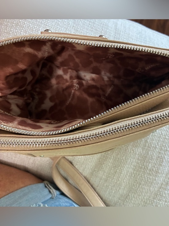 B. Makowsky Tan Crossbody Genuine
Leather Bag Purse - Picture 9 of 16